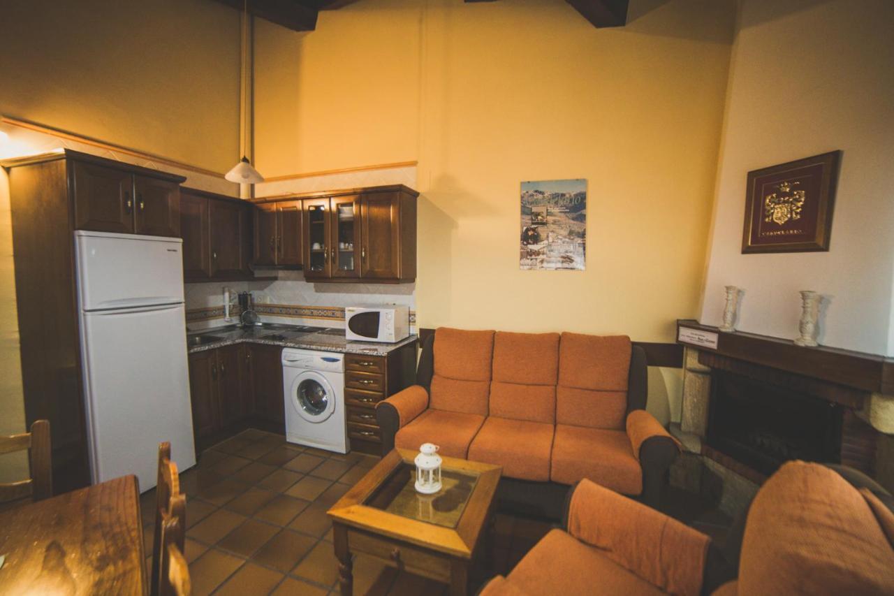 Casa Rural Puerta Del Sol II De 2 Habitaciones Candelario Zewnętrze zdjęcie